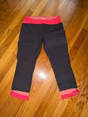 Lucy Black Capri Leggings with Pink Waistband & Cuffs